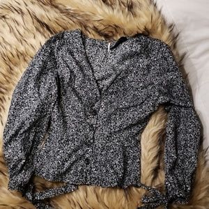 Free People Peasant Top (Never Worn)